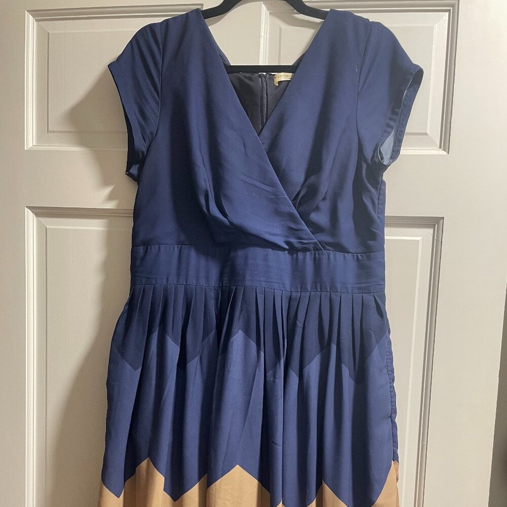 PLUS SIZE Blue/Beige Chevron Fit & Flare Midi Dress